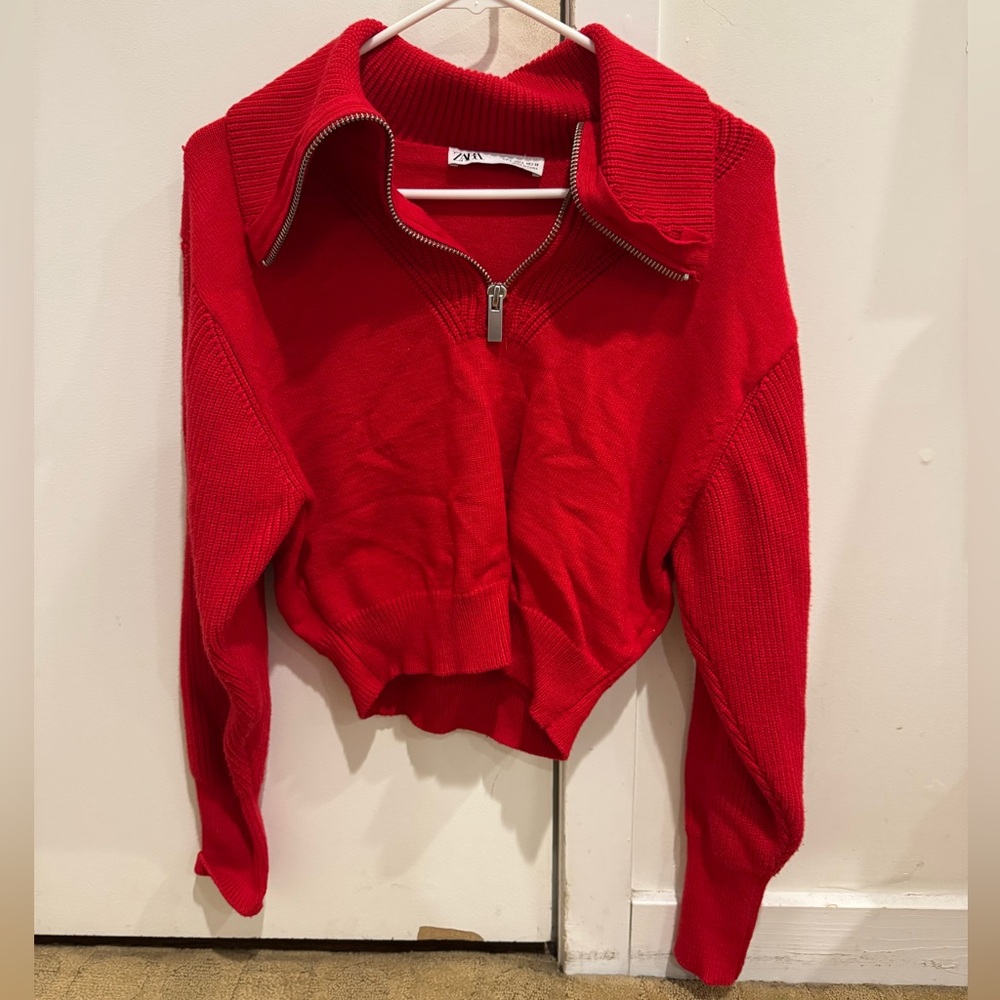 ZARA Cropped Sweater